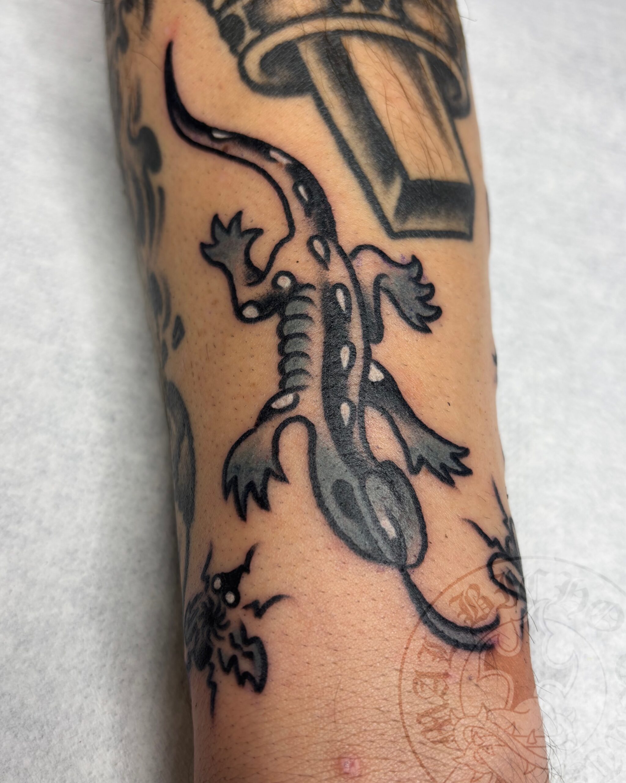 Mal Bicho Tatts Tatuaje tradicional lagarto