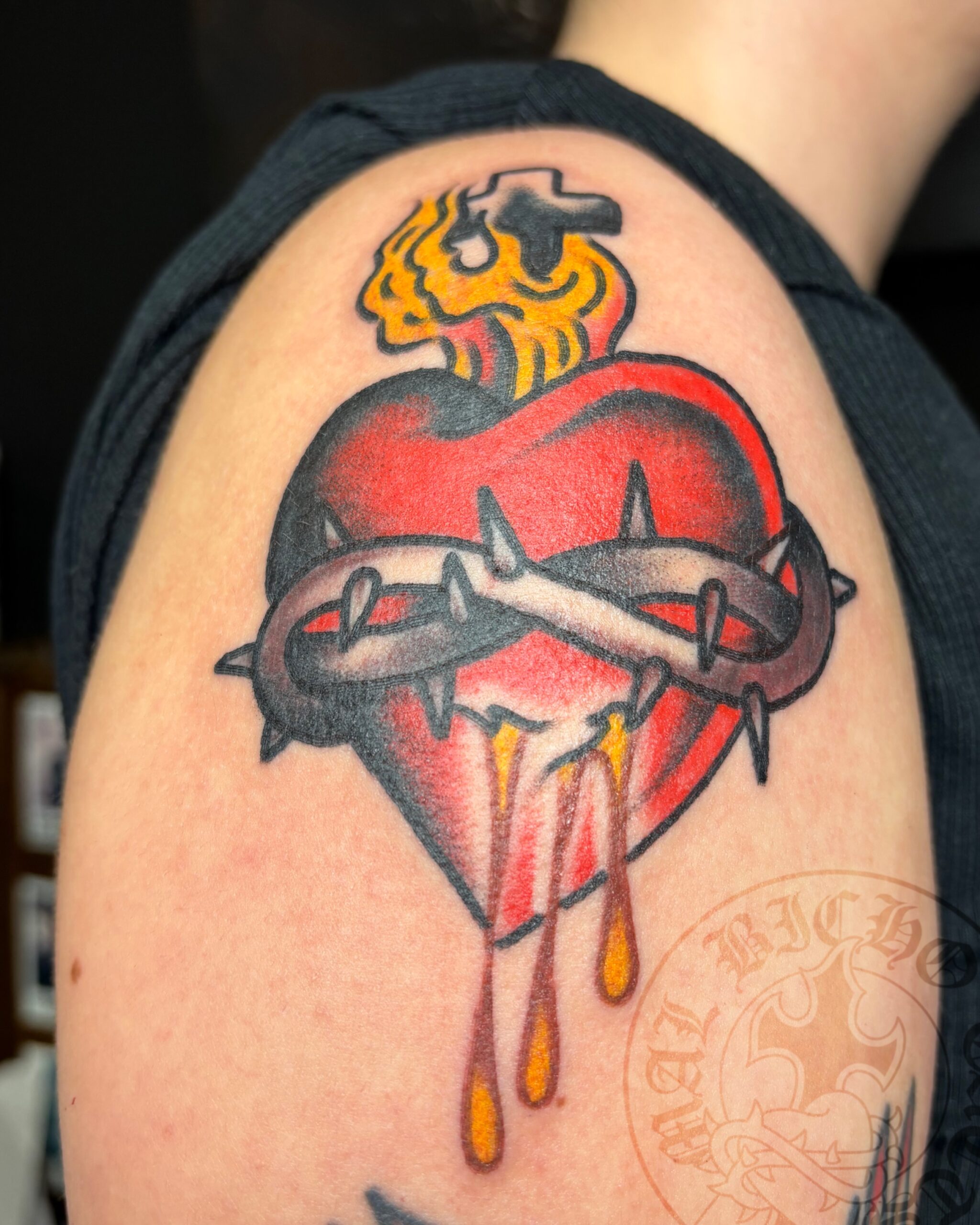 Mal Bicho Tatts Tatuaje tradicional sagrado corazón