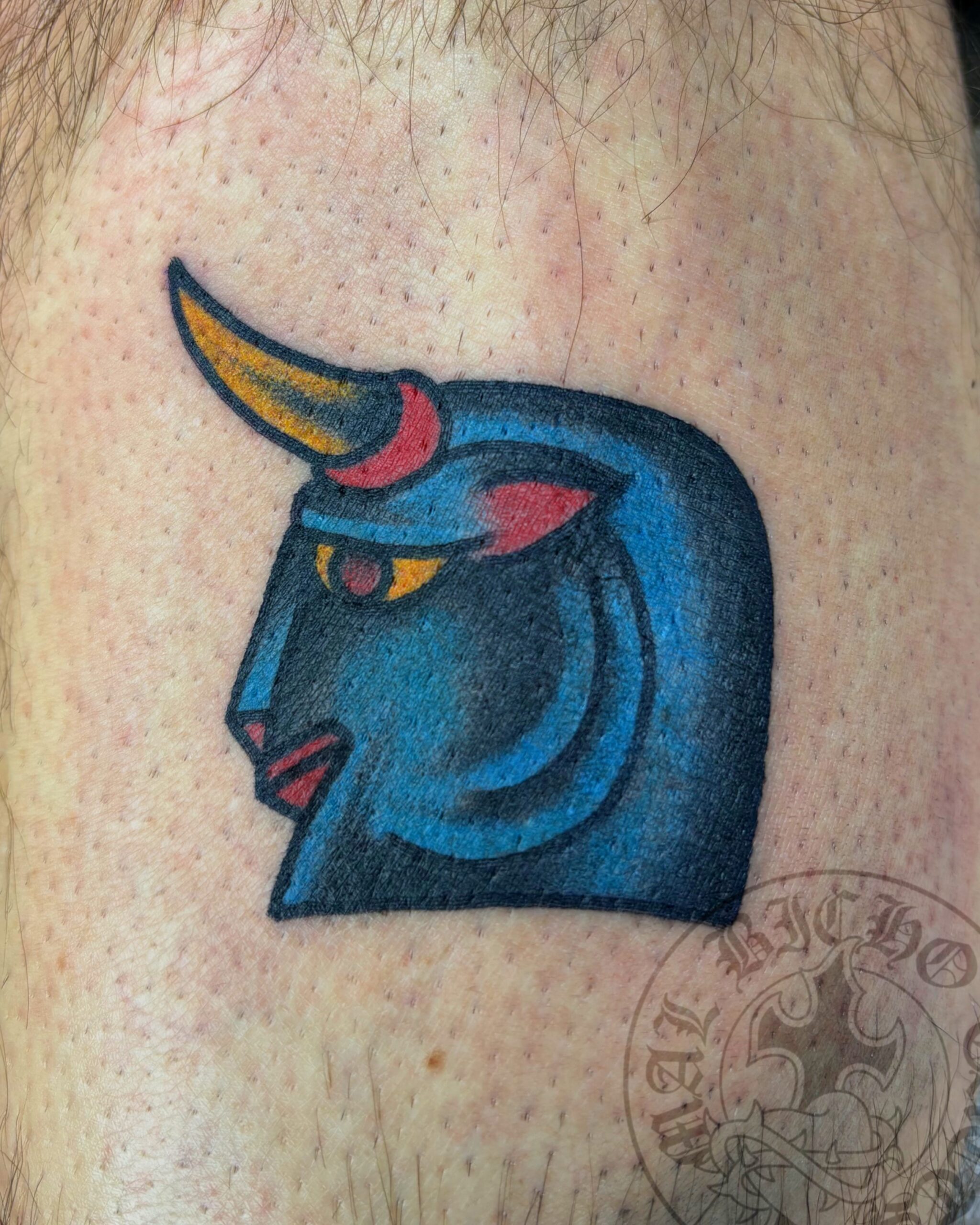 Mal Bicho Tatts Tatuaje tradicional toro
